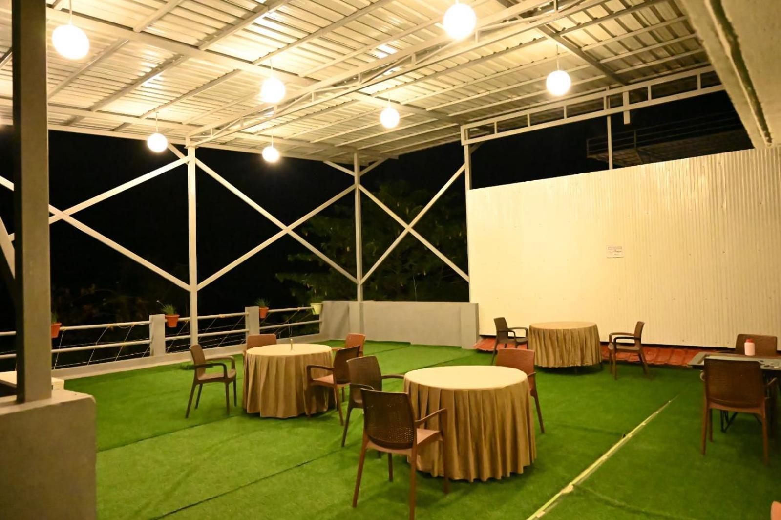 Olive Resort - Sillari Pench Silāri Exterior foto